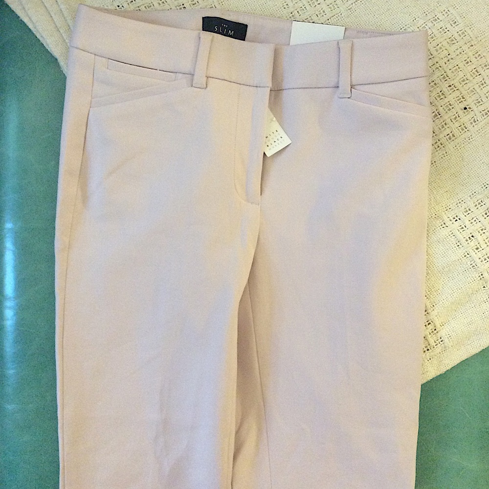 White House Black Market Slim Ankle Pant (pink)